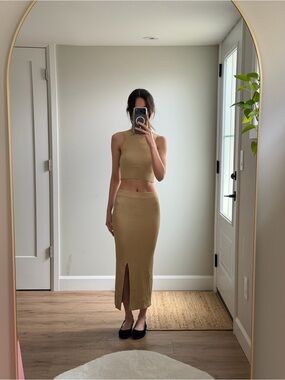 Zara | Dresses | Zara Velvet Halter Neck Dress Green | Poshmark